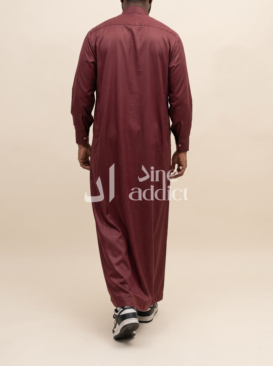 Qamis chemise Adam avec pantalon Zein, vue de dos