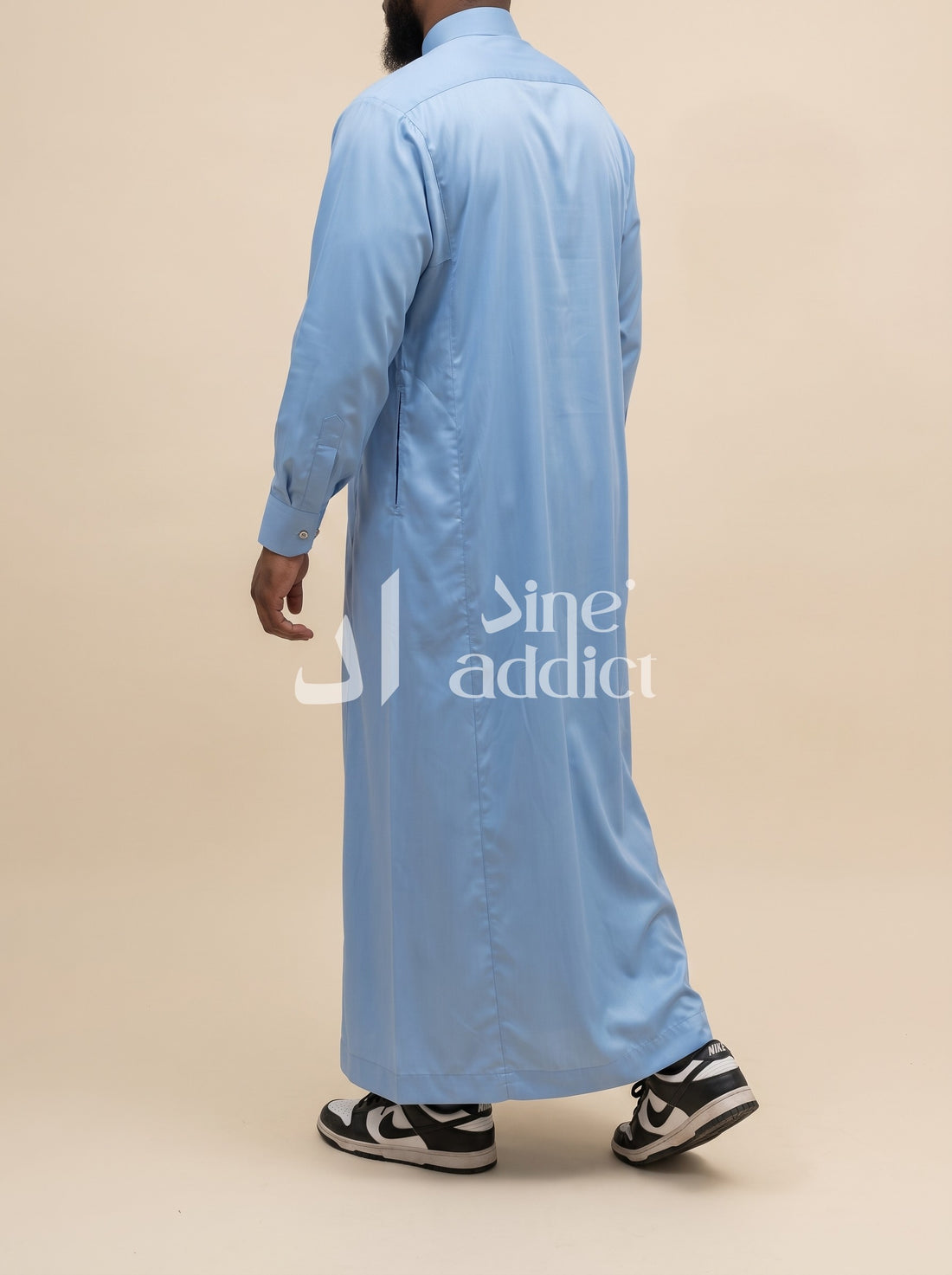 Qamis chemise Adam avec pantalon Zein, vue de dos