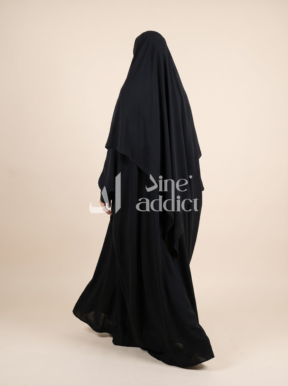 Khimar Mousseline 3 Voiles – Élégance et Confort au Quotidien, vue de dos