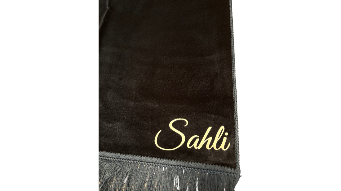 Tapis noir + Prénom personnalisé